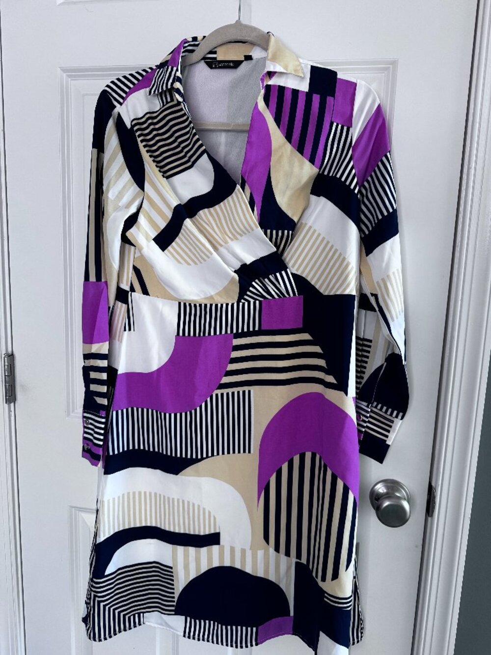 Annabelle Abstract Geometric Print Shirt Dress – Size M – New Without Tags